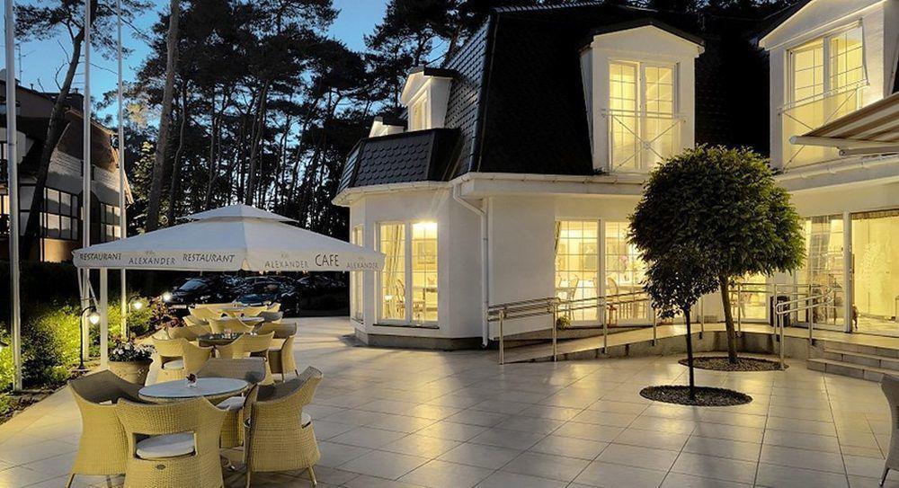 Willa Alexander Resort & Spa - Caloroczny Kryty Basen Мельно Экстерьер фото