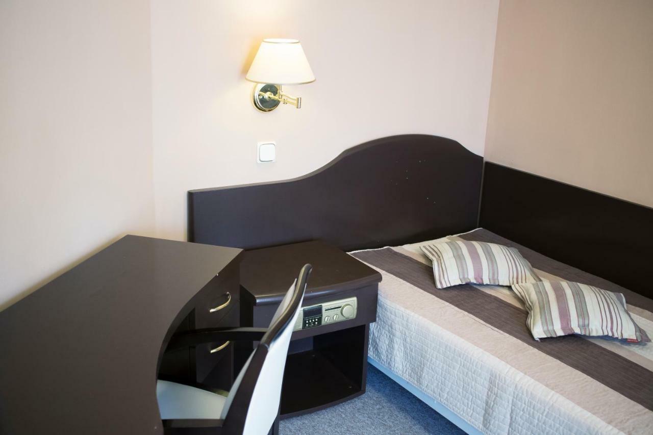 Willa Alexander Resort & Spa - Caloroczny Kryty Basen Мельно Экстерьер фото
